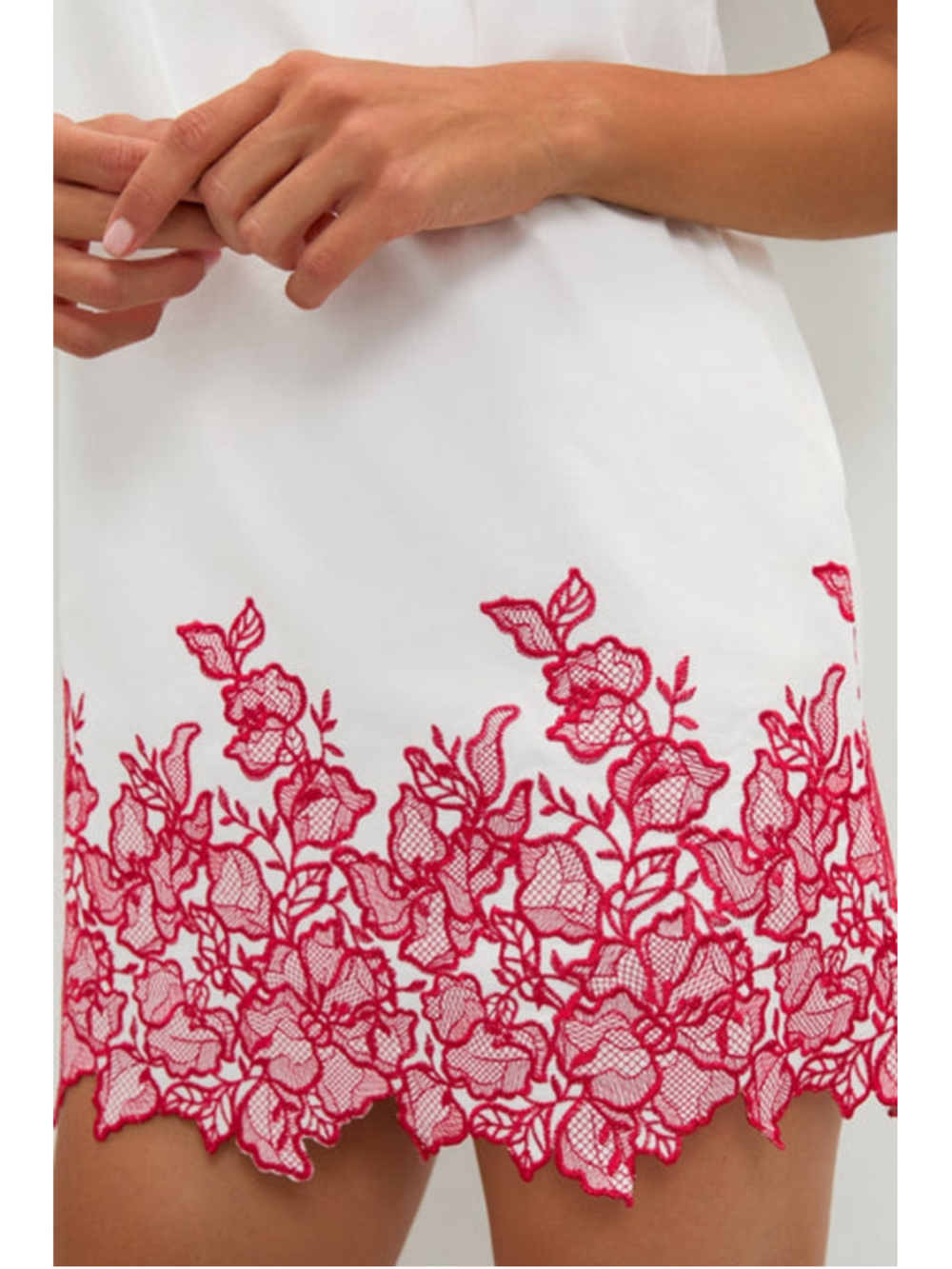 Hyacinth House White Red Floral Lace Hem Smocked Puff Sleeve Mini Dress XL NWT - Picture 2 of 8
